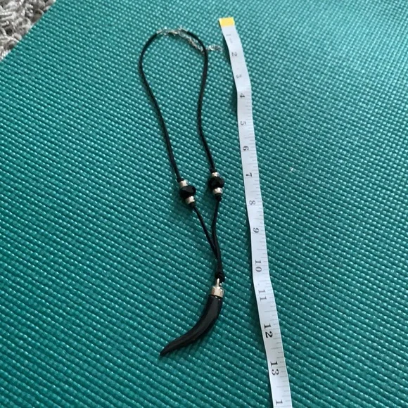 Horn necklace - Picture 1 of 5